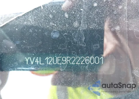 2024 Volvo Xc40 B5 Plus Bright Theme из США, поврежденный, VIN YV4L12UE9R2226001